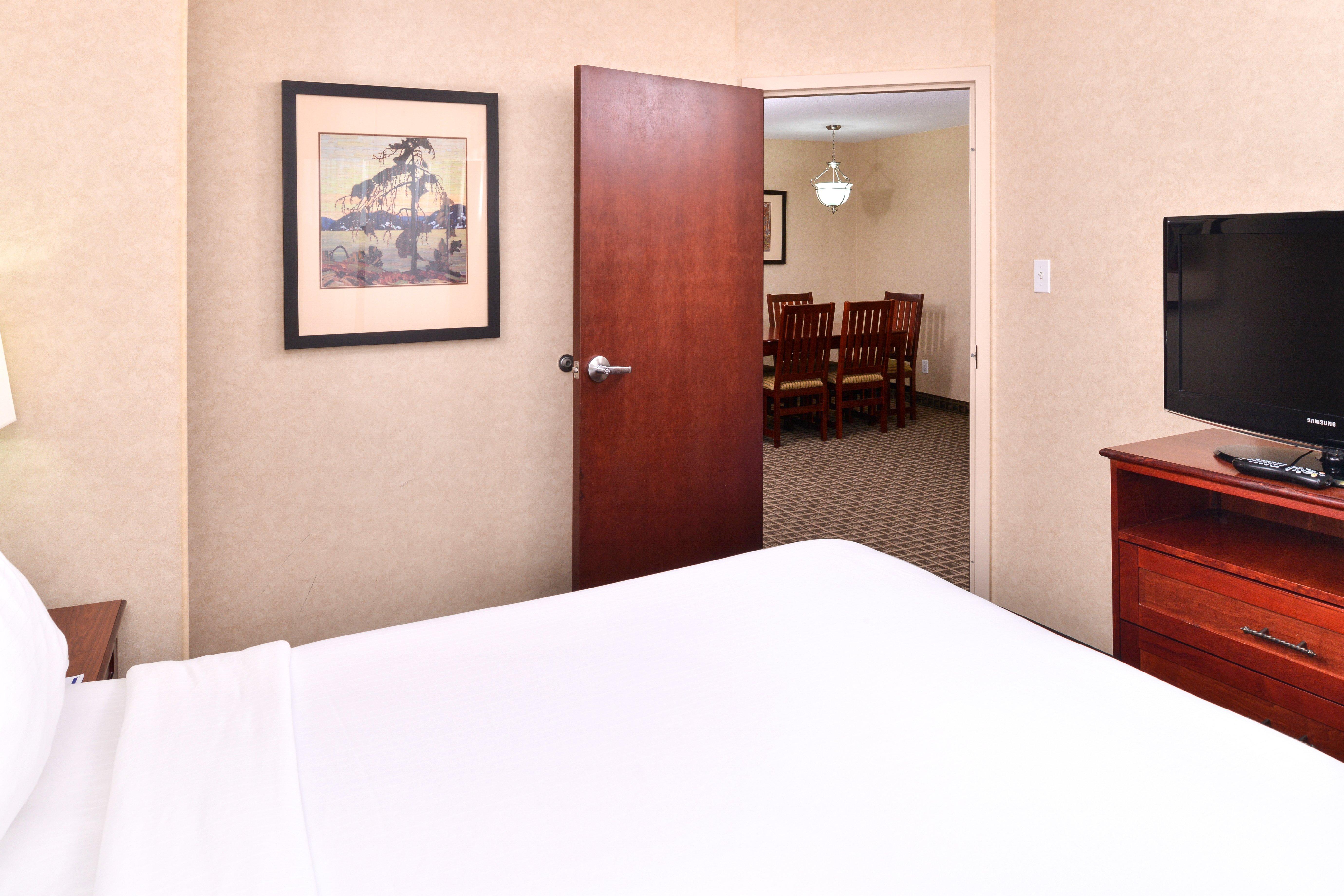 Holiday Inn Express Edmonton North By Ihg Εξωτερικό φωτογραφία