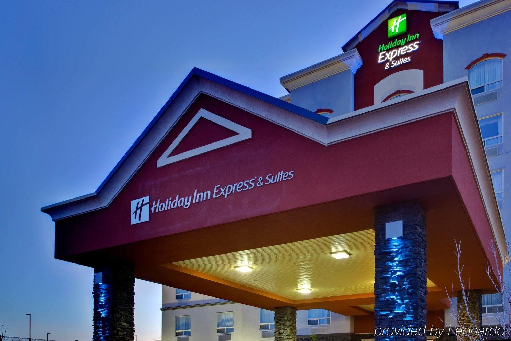 Holiday Inn Express Edmonton North By Ihg Εξωτερικό φωτογραφία