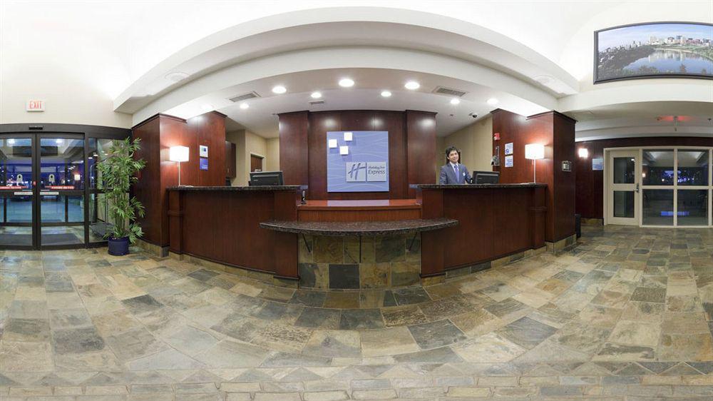 Holiday Inn Express Edmonton North By Ihg Εξωτερικό φωτογραφία